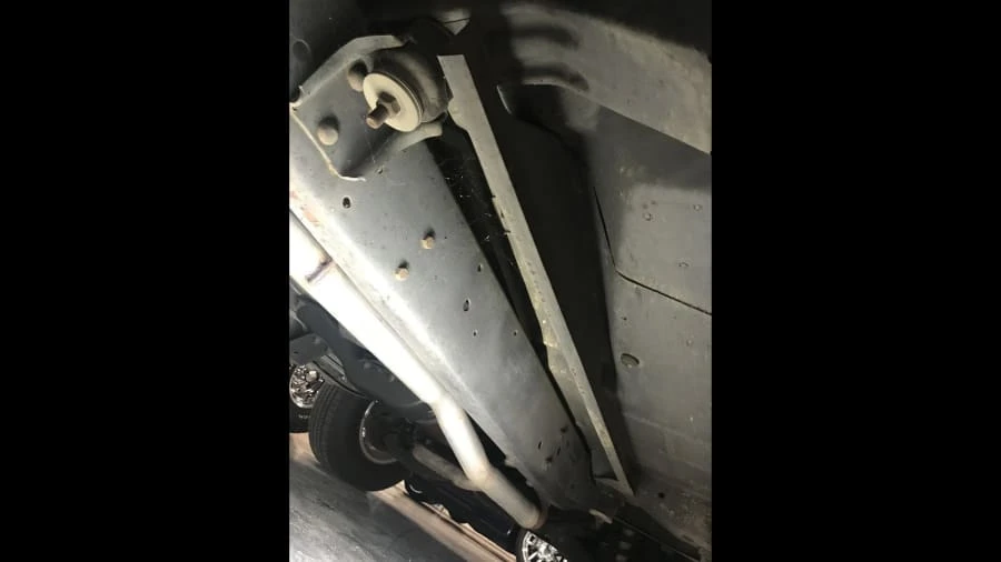 1989 Dodge Ramcharger - Image 13 of 19