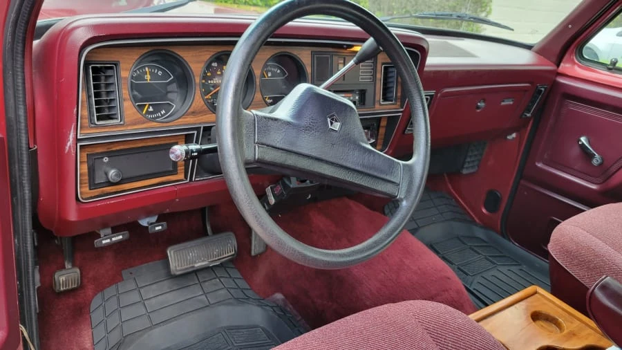 1989 Dodge Ramcharger - Image 10 of 11