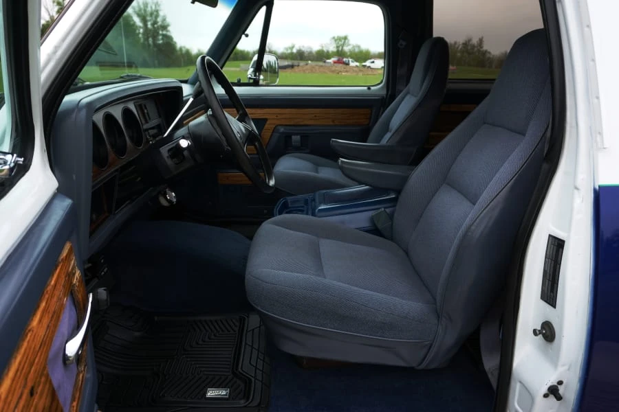1989 Dodge Ramcharger - Image 13 of 30