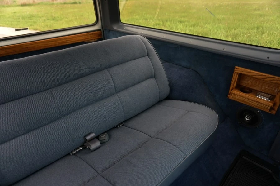 1989 Dodge Ramcharger - Image 24 of 30