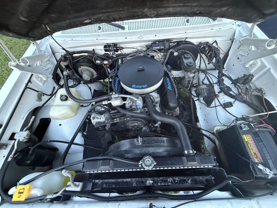 1989 Dodge Ramcharger - Image 14 of 15