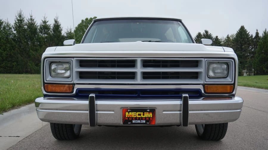 1989 Dodge Ramcharger - Image 4 of 30