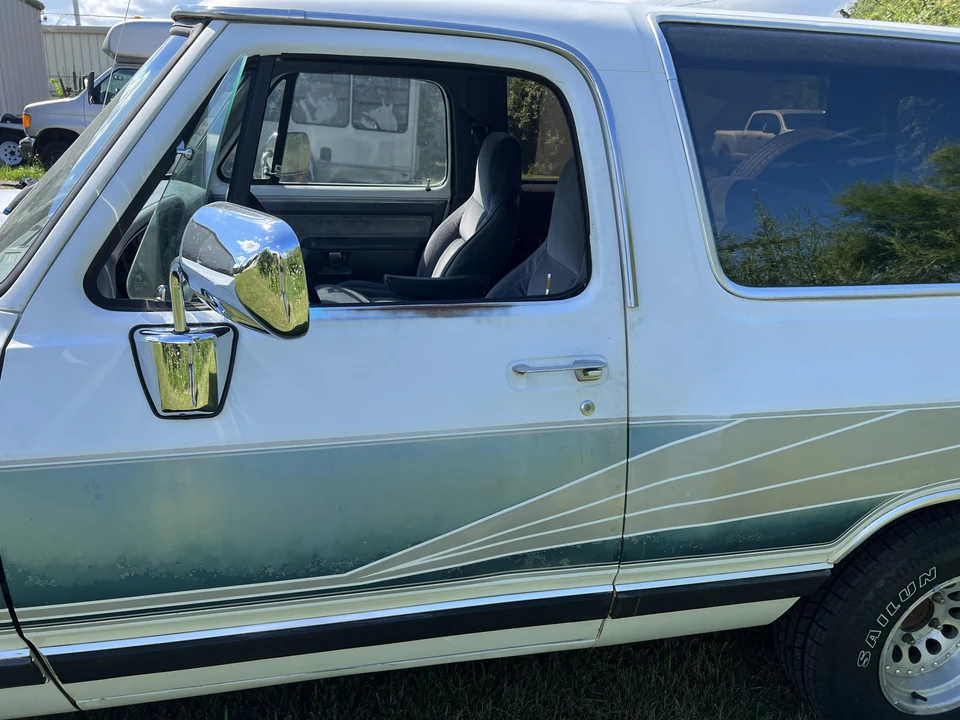 1989 Dodge Ramcharger - Image 21 of 31