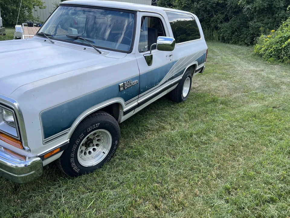 1989 Dodge Ramcharger - Image 19 of 31