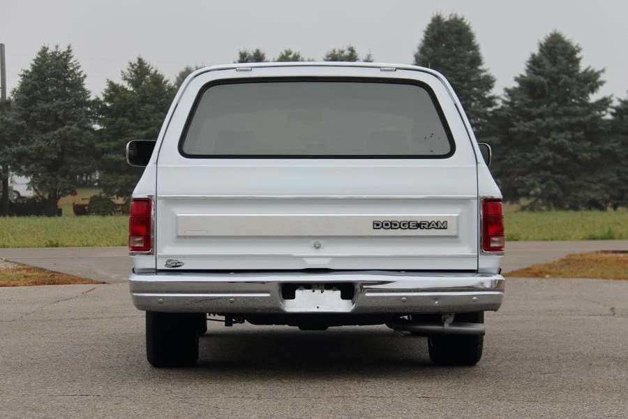 1989 Dodge Ramcharger - Image 5 of 25