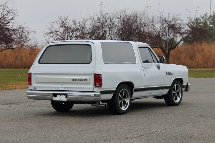1989 Dodge Ramcharger - Image 3 of 25