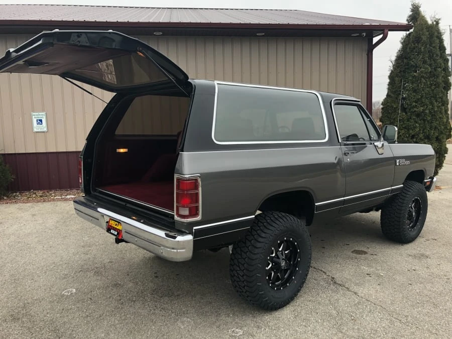 1989 Dodge Ramcharger - Image 11 of 11