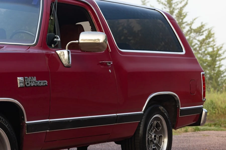 1989 Dodge Ramcharger - Image 3 of 10
