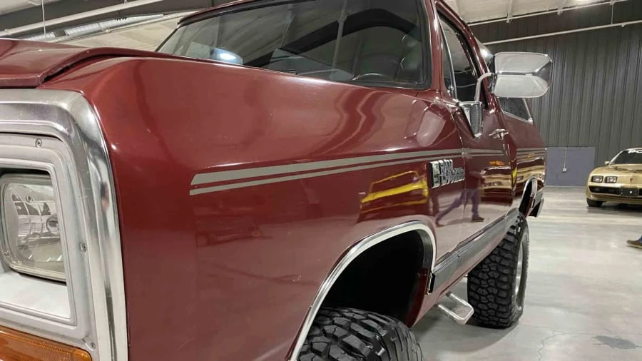 1989 Dodge Ramcharger - Image 16 of 24