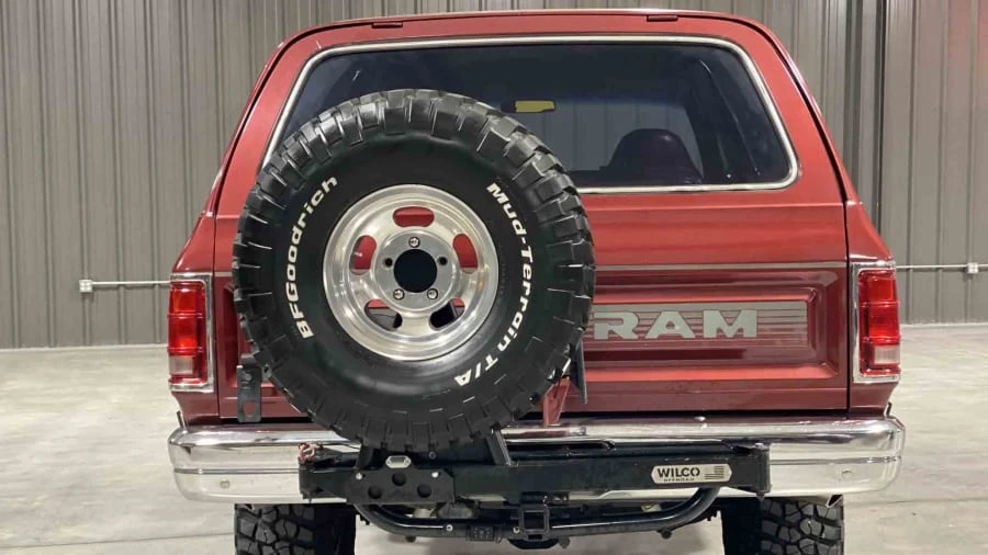 1989 Dodge Ramcharger - Image 19 of 24