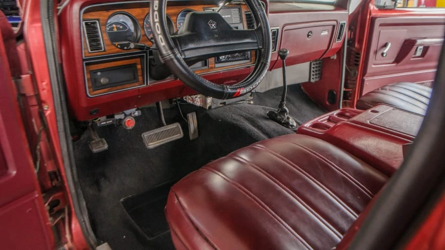 1989 Dodge Ramcharger - Image 4 of 19