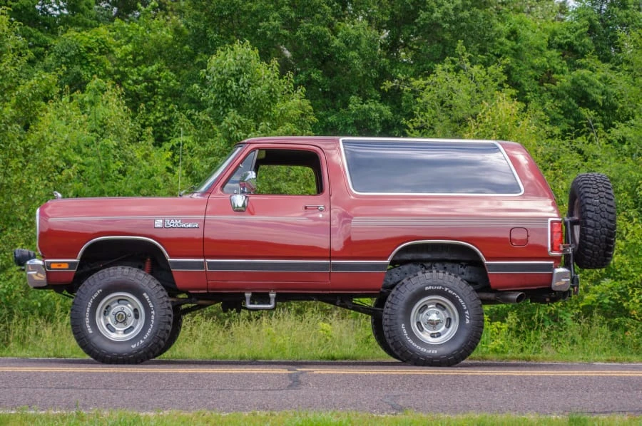 1989 Dodge Ramcharger - Image 2 of 16