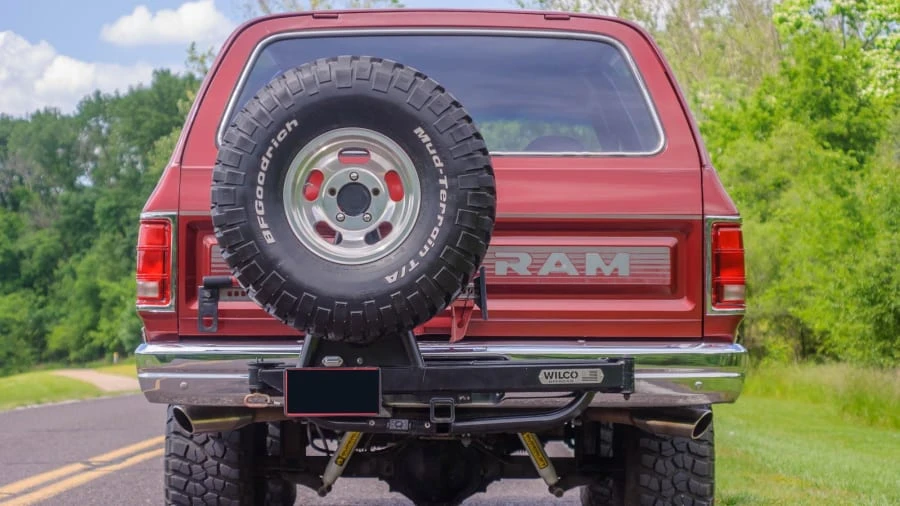 1989 Dodge Ramcharger - Image 9 of 16
