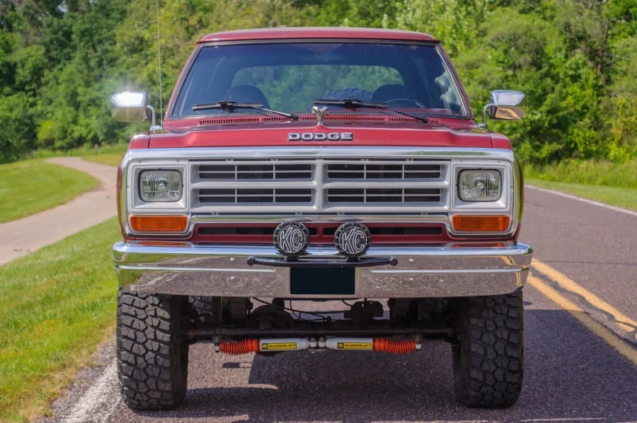 1989 Dodge Ramcharger - Image 10 of 16