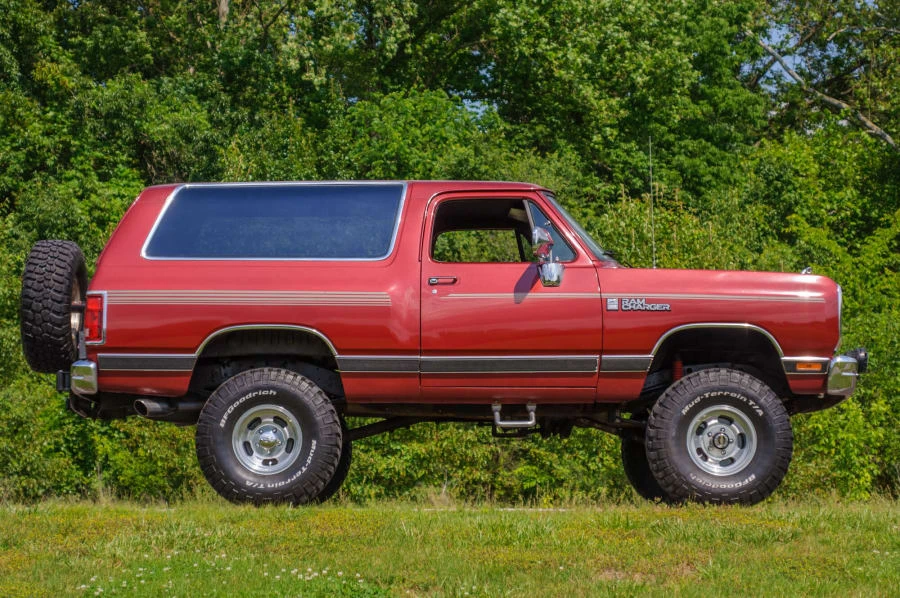 1989 Dodge Ramcharger - Image 15 of 16