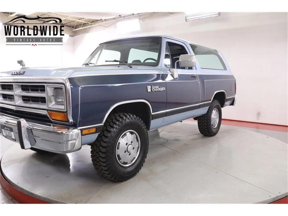 1989 Dodge Ramcharger - Image 13 of 31