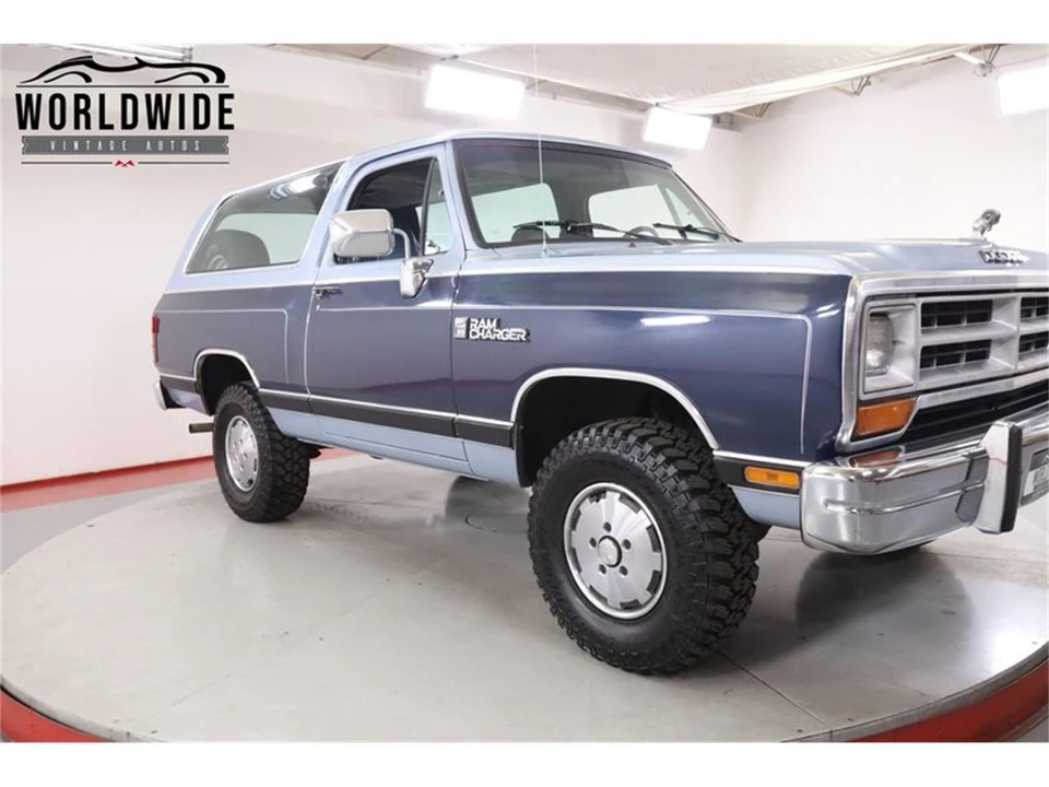 1989 Dodge Ramcharger - Image 14 of 31