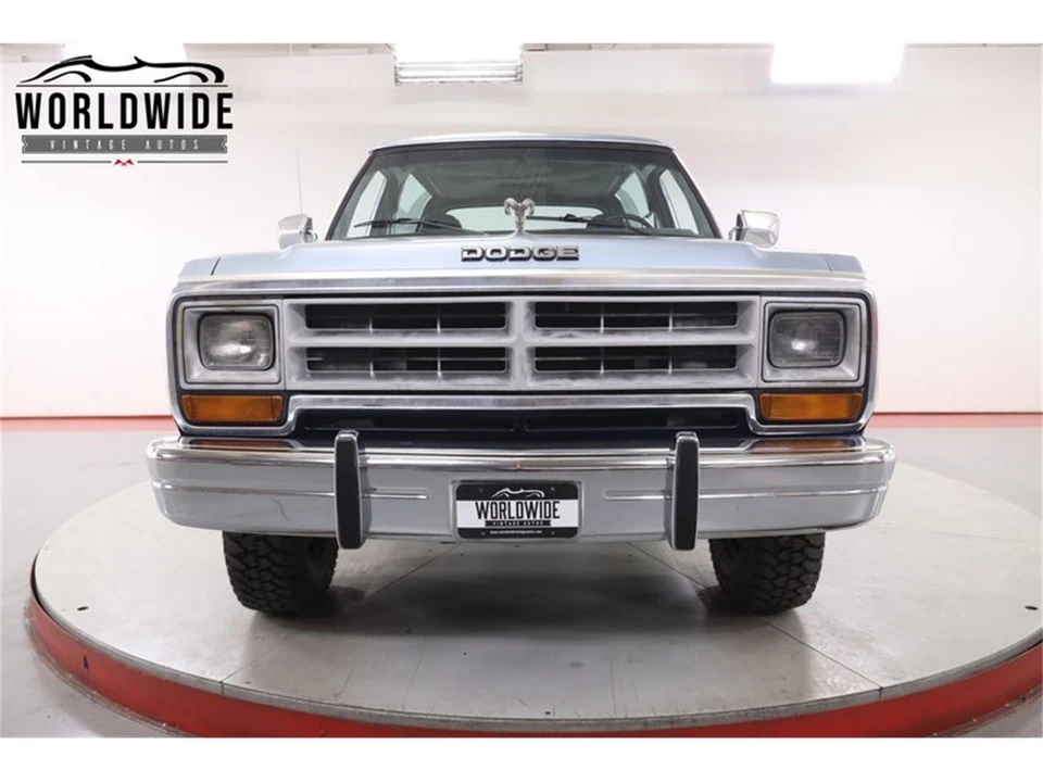 1989 Dodge Ramcharger - Image 15 of 31