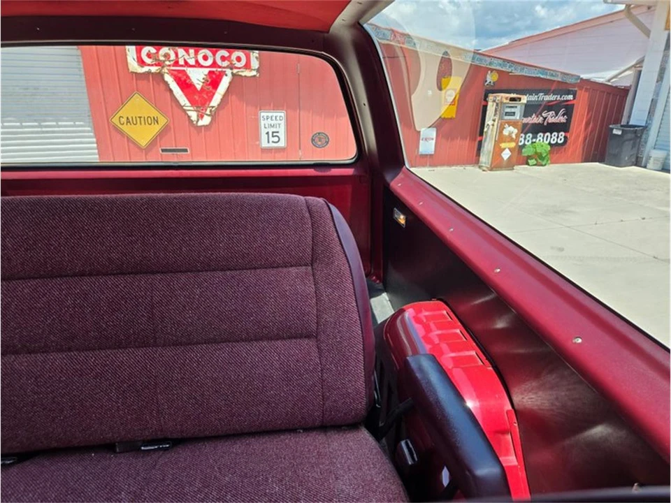 1989 Dodge Ramcharger - Image 22 of 31