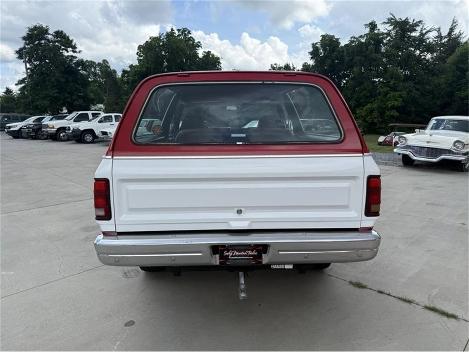1989 Dodge Ramcharger - Image 8 of 31
