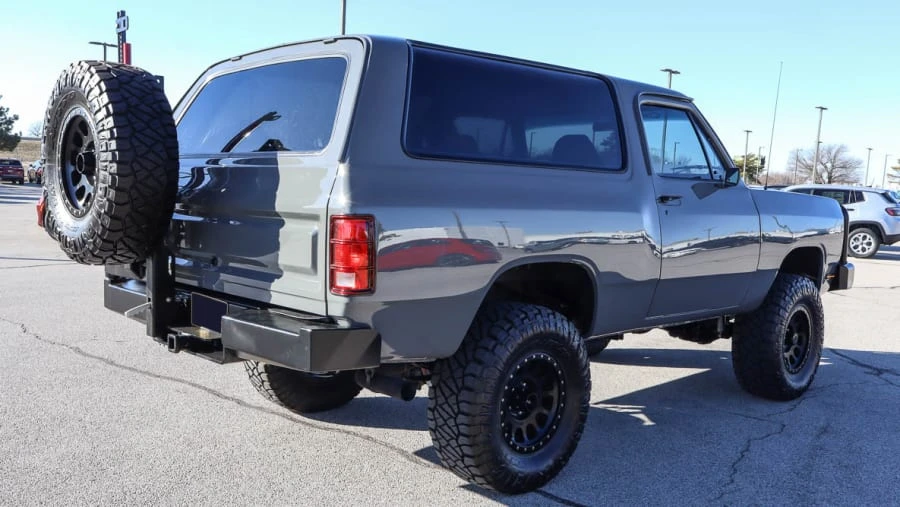 1989 Dodge Ramcharger - Image 3 of 23