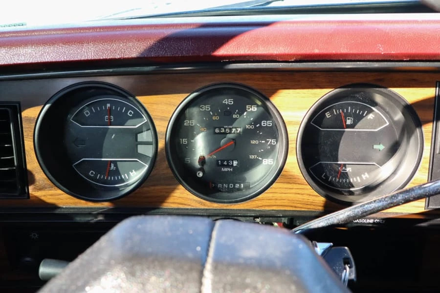 1989 Dodge Ramcharger - Image 22 of 23