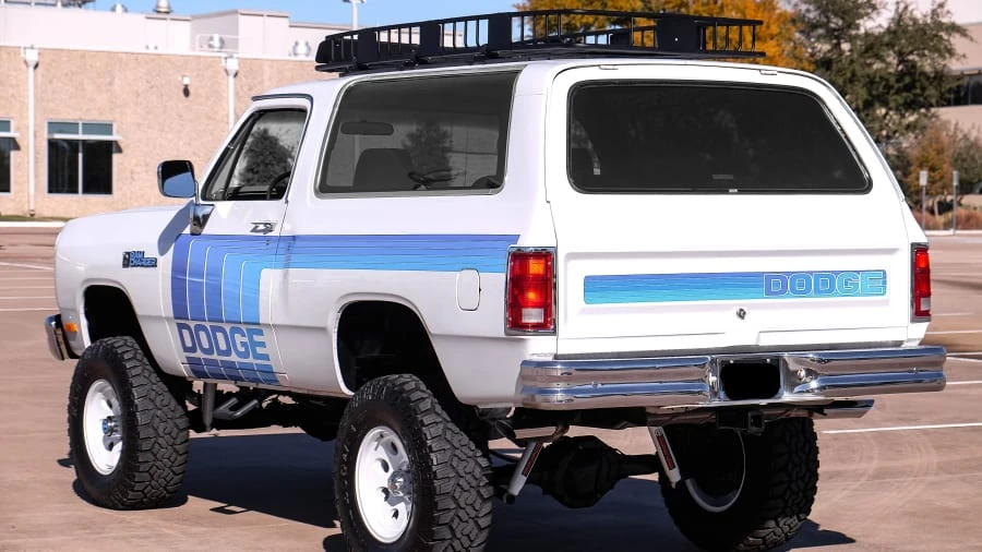 1989 Dodge Ramcharger - Image 2 of 9