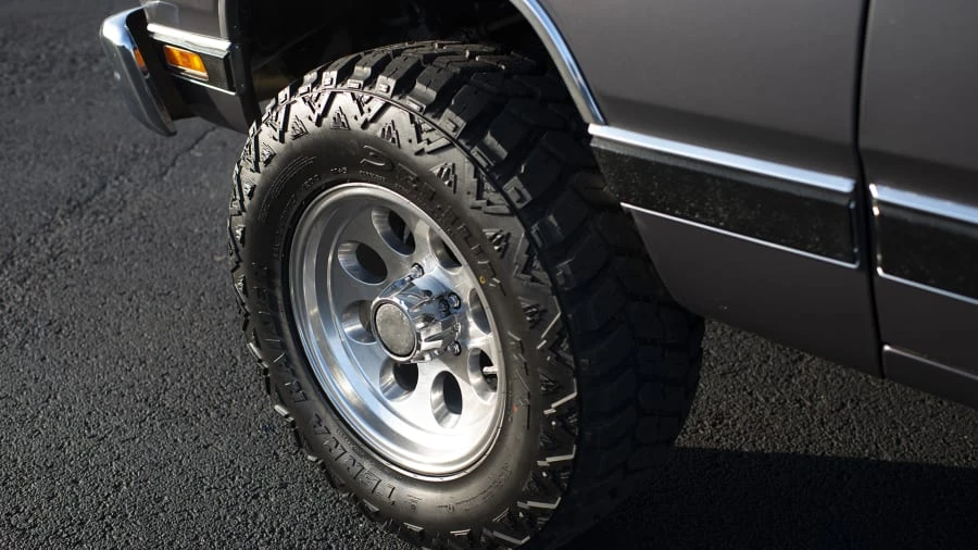 1989 Dodge Ramcharger - Image 8 of 12