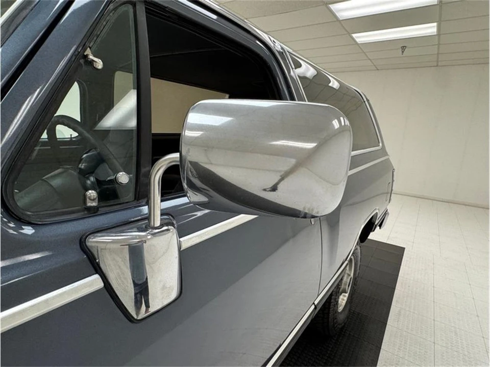 1989 Dodge Ramcharger - Image 16 of 31