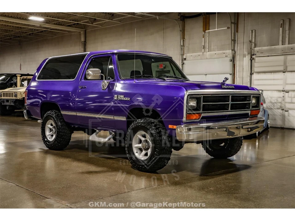 1989 Dodge Ramcharger - Image 12 of 31