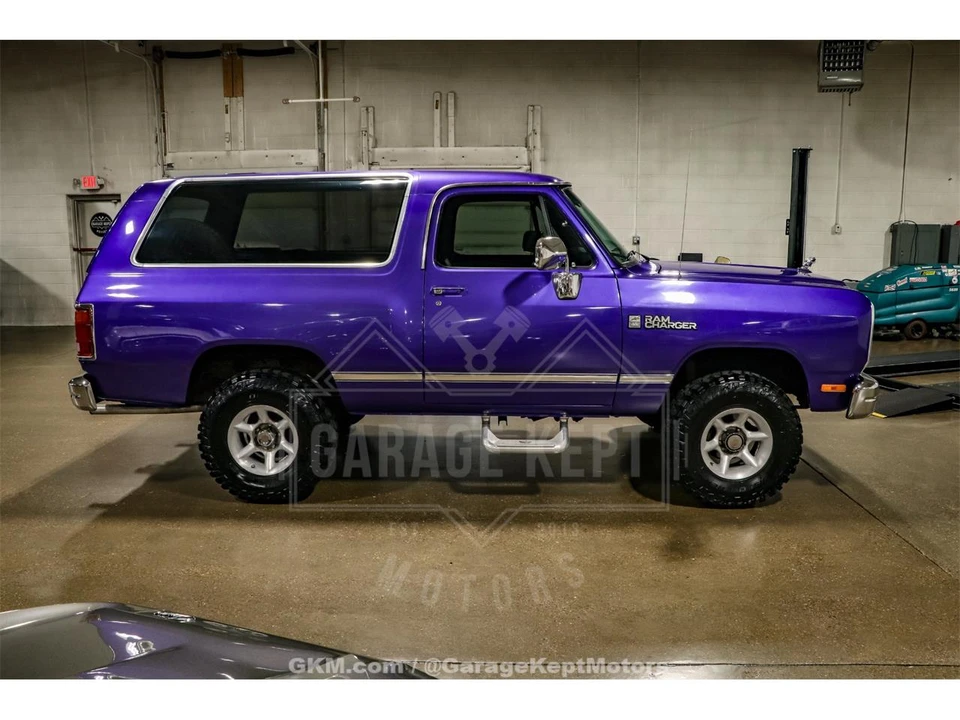 1989 Dodge Ramcharger - Image 10 of 31