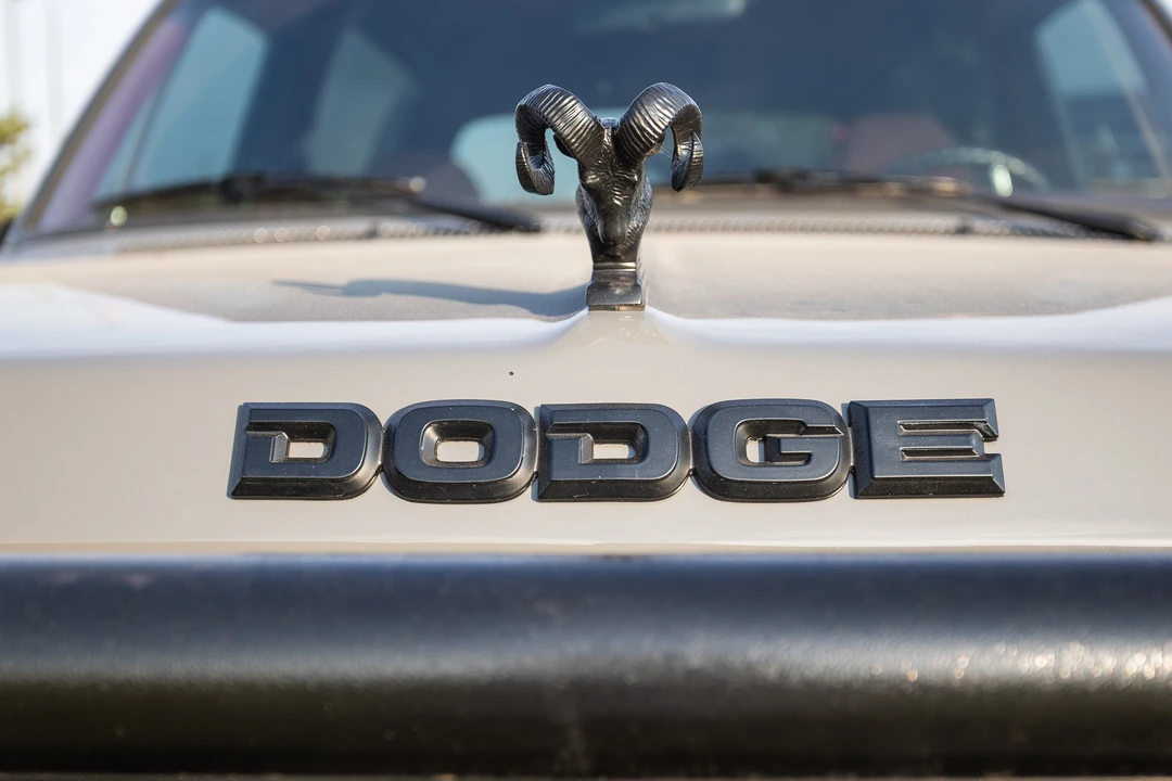 1989 Dodge Ramcharger - Image 20 of 31