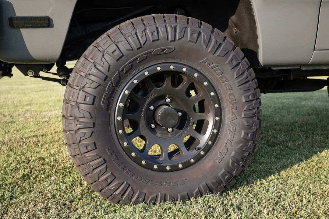 1989 Dodge Ramcharger - Image 25 of 31