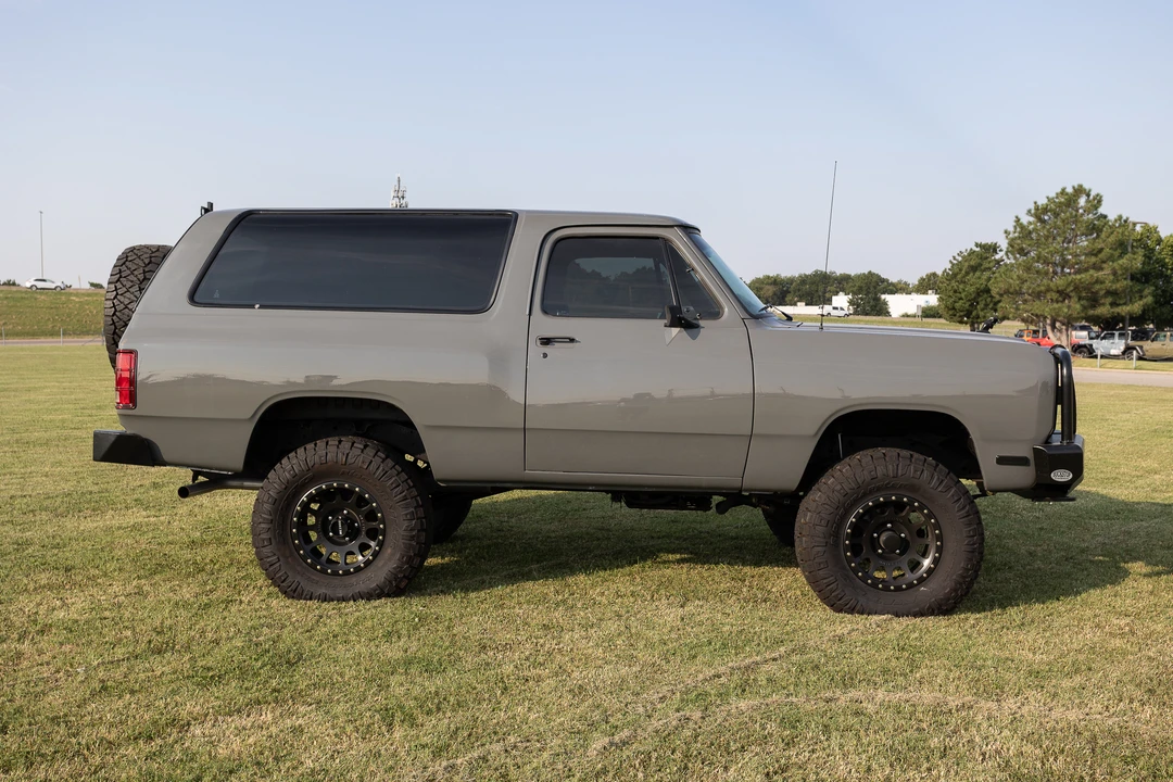 1989 Dodge Ramcharger - Image 5 of 31