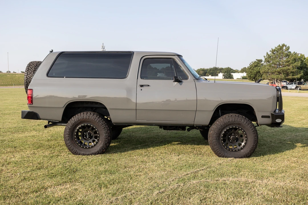 1989 Dodge Ramcharger - Image 4 of 31