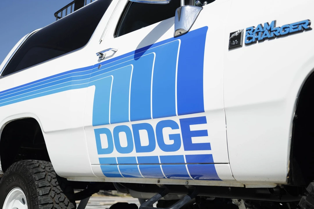 1989 Dodge Ramcharger - Image 9 of 31