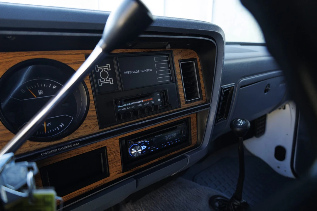 1989 Dodge Ramcharger - Image 30 of 31