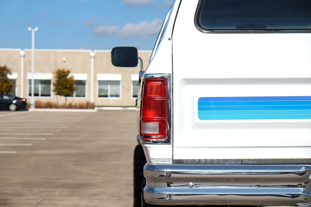 1989 Dodge Ramcharger - Image 17 of 31