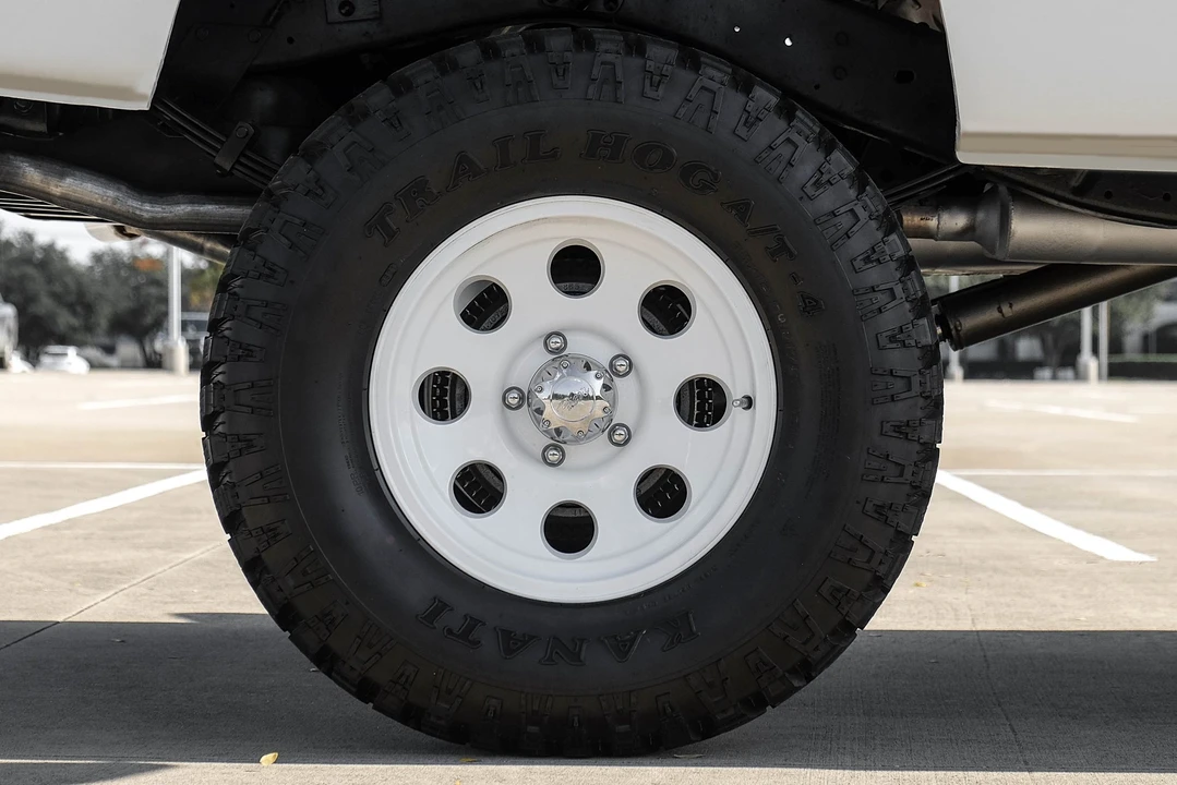 1989 Dodge Ramcharger - Image 21 of 31