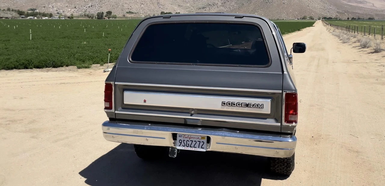 1989 Dodge Ramcharger - Image 14 of 31