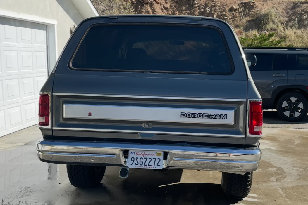 1989 Dodge Ramcharger - Image 15 of 31