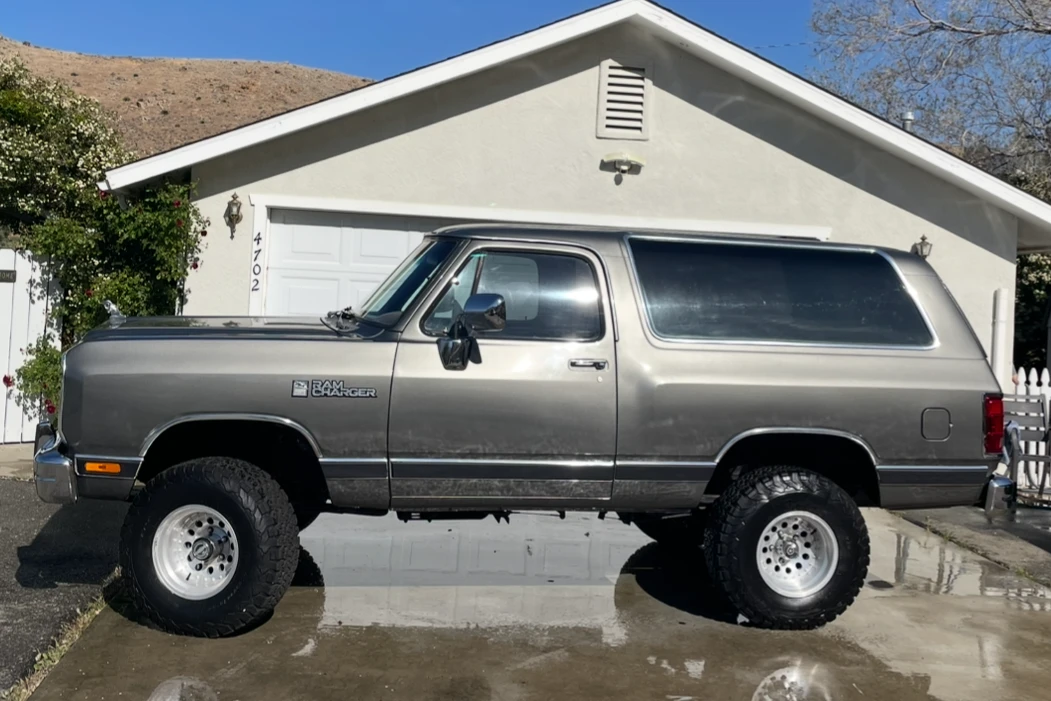1989 Dodge Ramcharger - Image 6 of 31