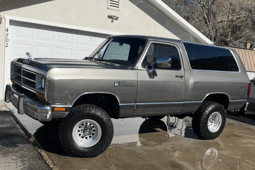 1989 Dodge Ramcharger - Image 4 of 31