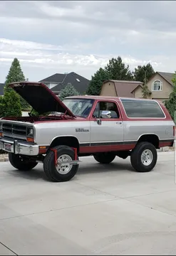 1989 Dodge Ramcharger AW-100