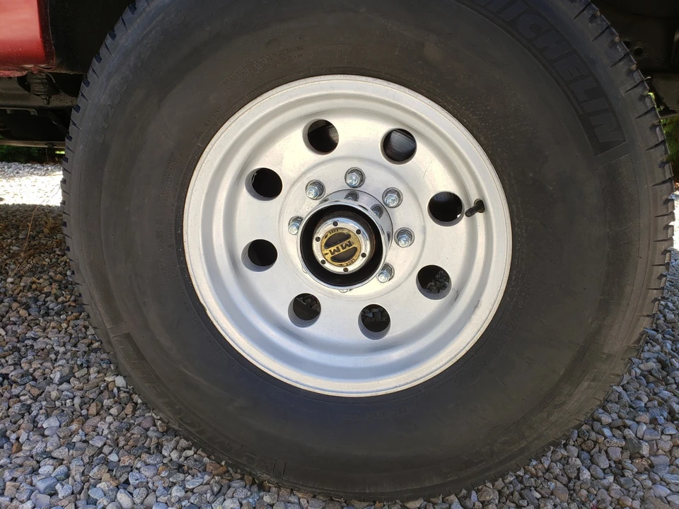 1989 Dodge Ramcharger - Image 3 of 24
