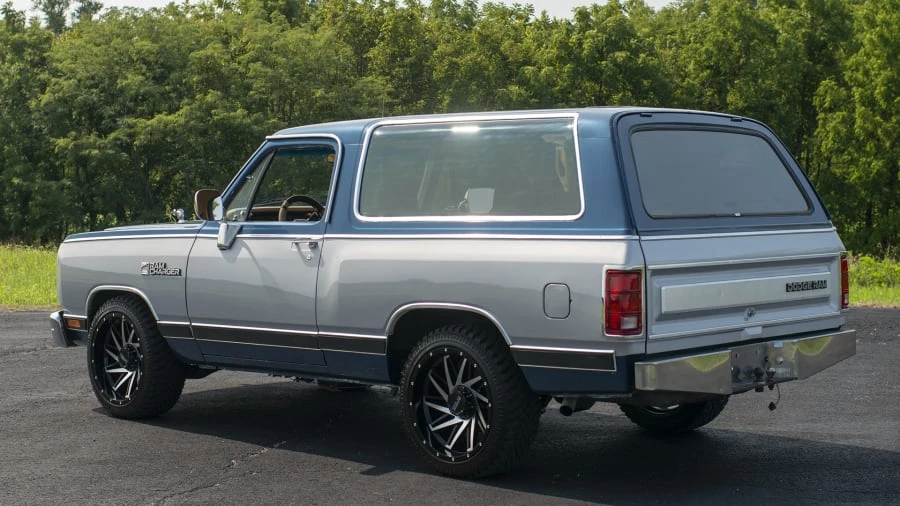 1989 Dodge Ramcharger - Image 3 of 13