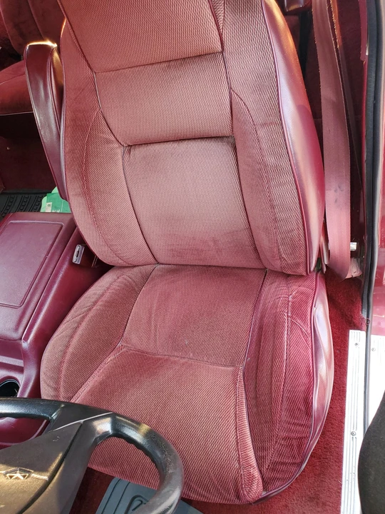 1989 Dodge Ramcharger - Image 28 of 31