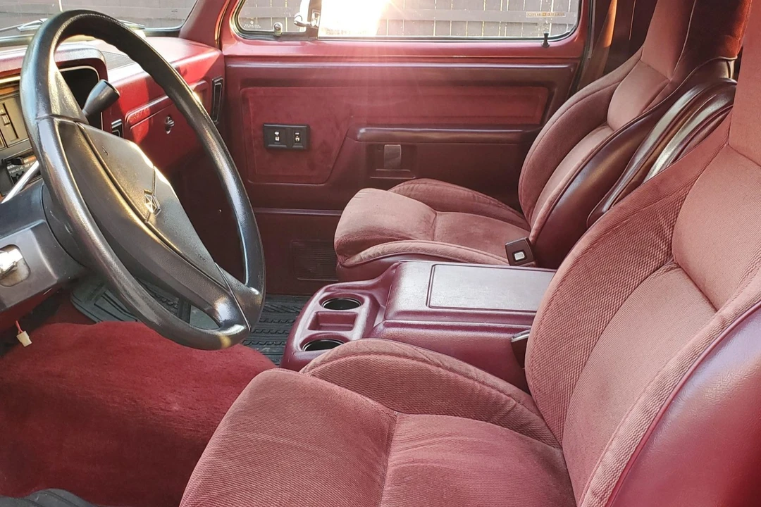 1989 Dodge Ramcharger - Image 27 of 31