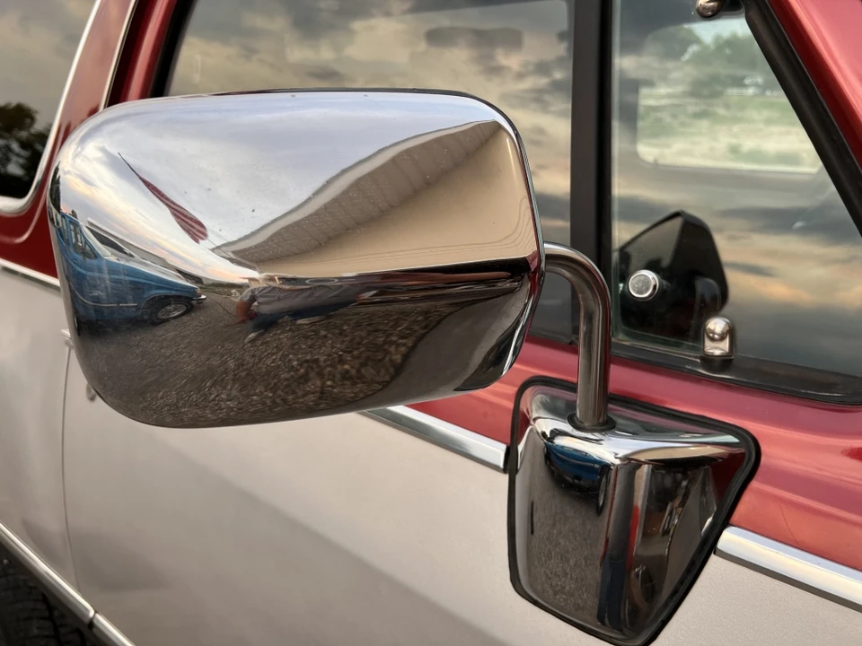 1989 Dodge Ramcharger - Image 25 of 31