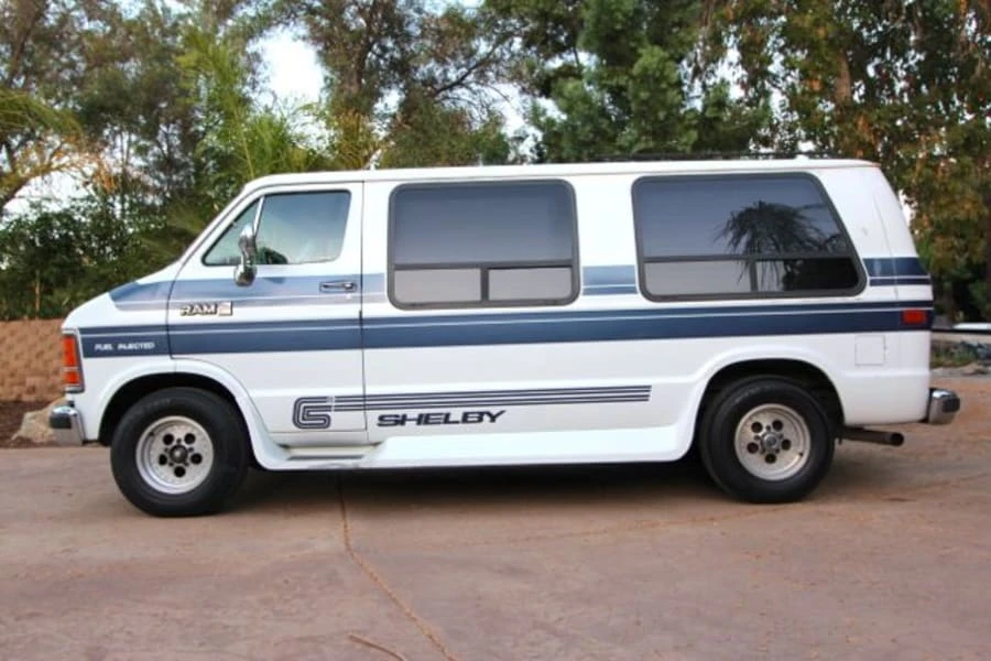 1989 Dodge Ram Van - Image 2 of 10